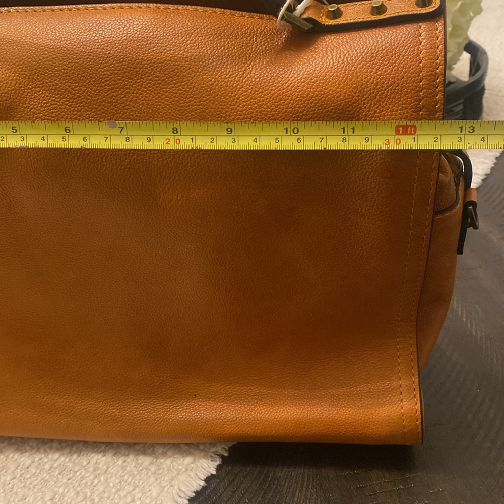 C&C California Tan Leather Women's Satchel with Studs-Brand New - Picture 7 of 11